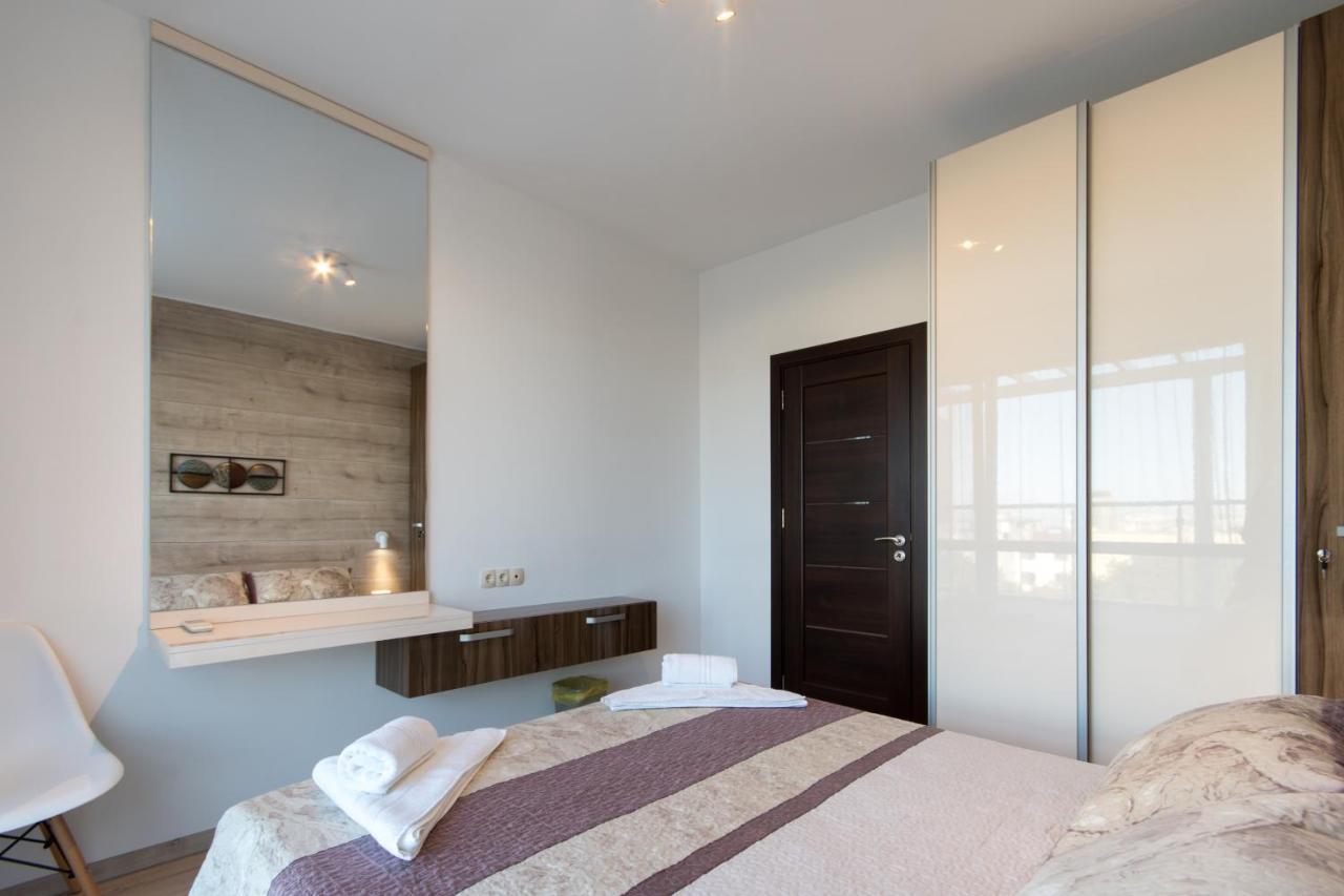 City Apartments Triumph Varna Exterior foto