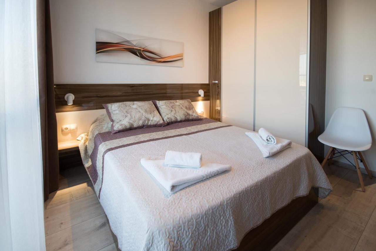 City Apartments Triumph Varna Exterior foto